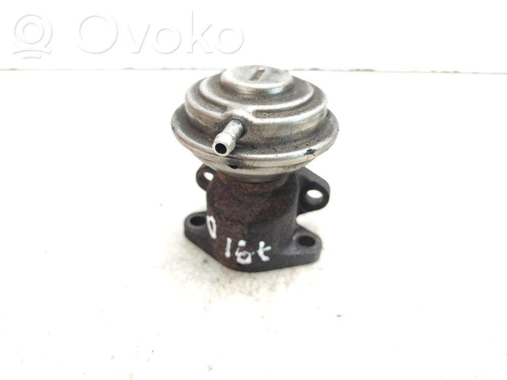 Audi A8 S8 D2 4D EGR-venttiili 