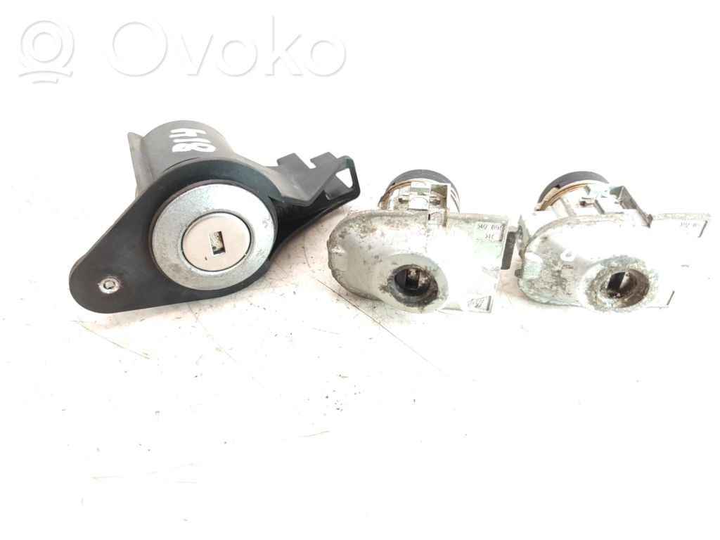 Volvo C70 Coupe door lock (next to the handle) 