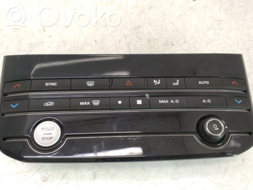 Jaguar XE Climate control unit 