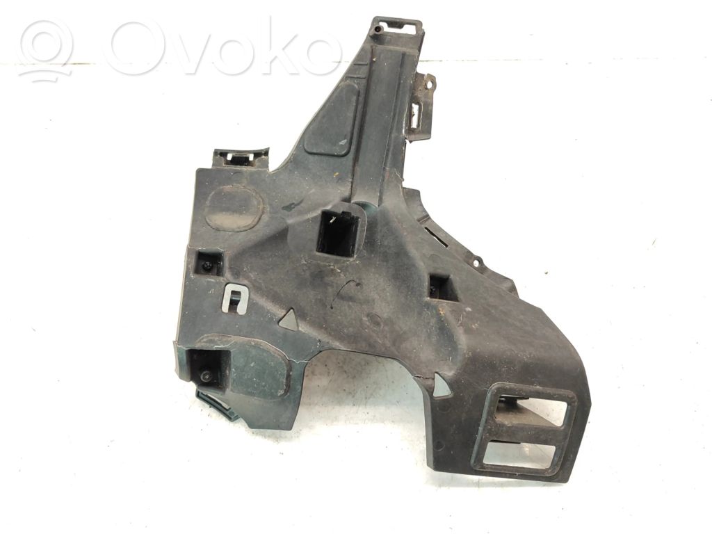 Volvo XC40 Front bumper mounting bracket 