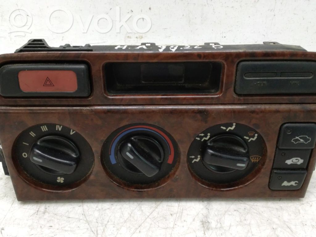 Honda Accord Oro kondicionieriaus/ klimato/ pečiuko valdymo blokas (salone) 