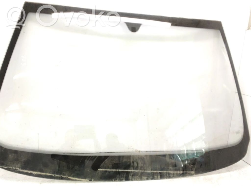 Lancia Kappa Front windscreen/windshield window 