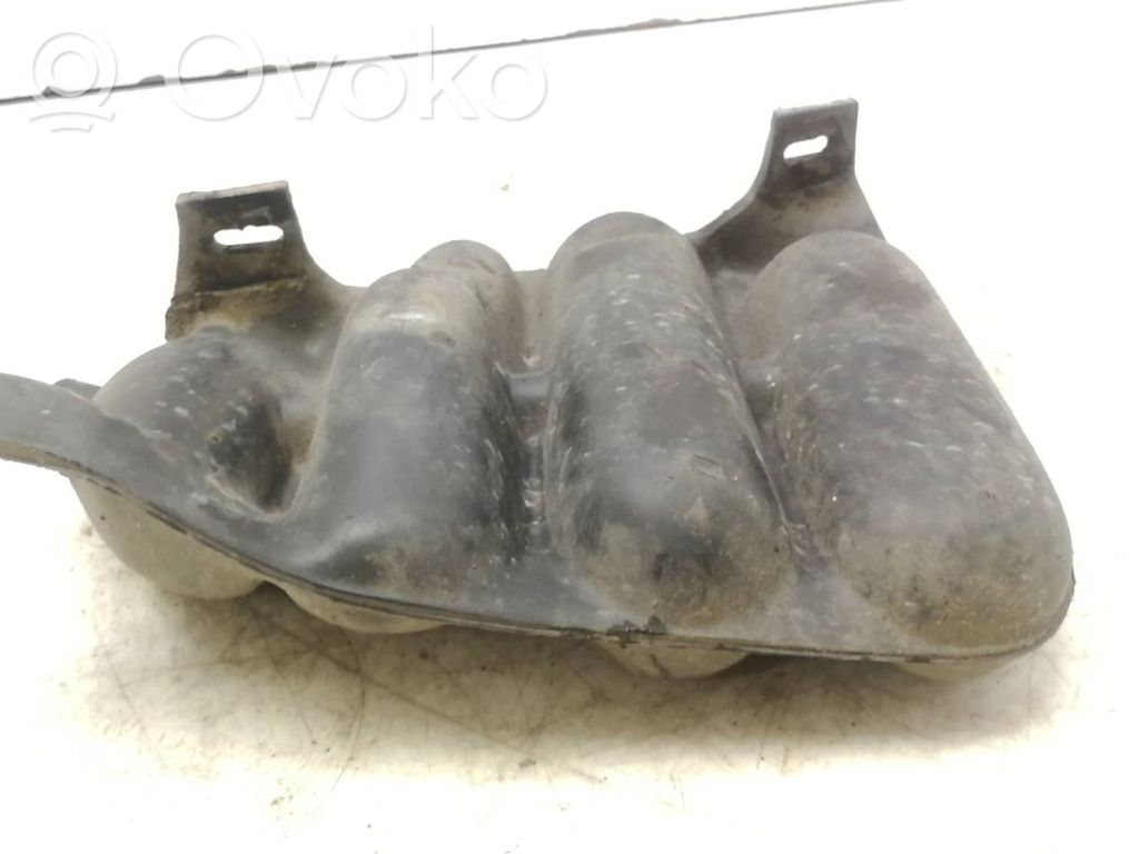 Audi Coupe Tyhjiösäiliö 