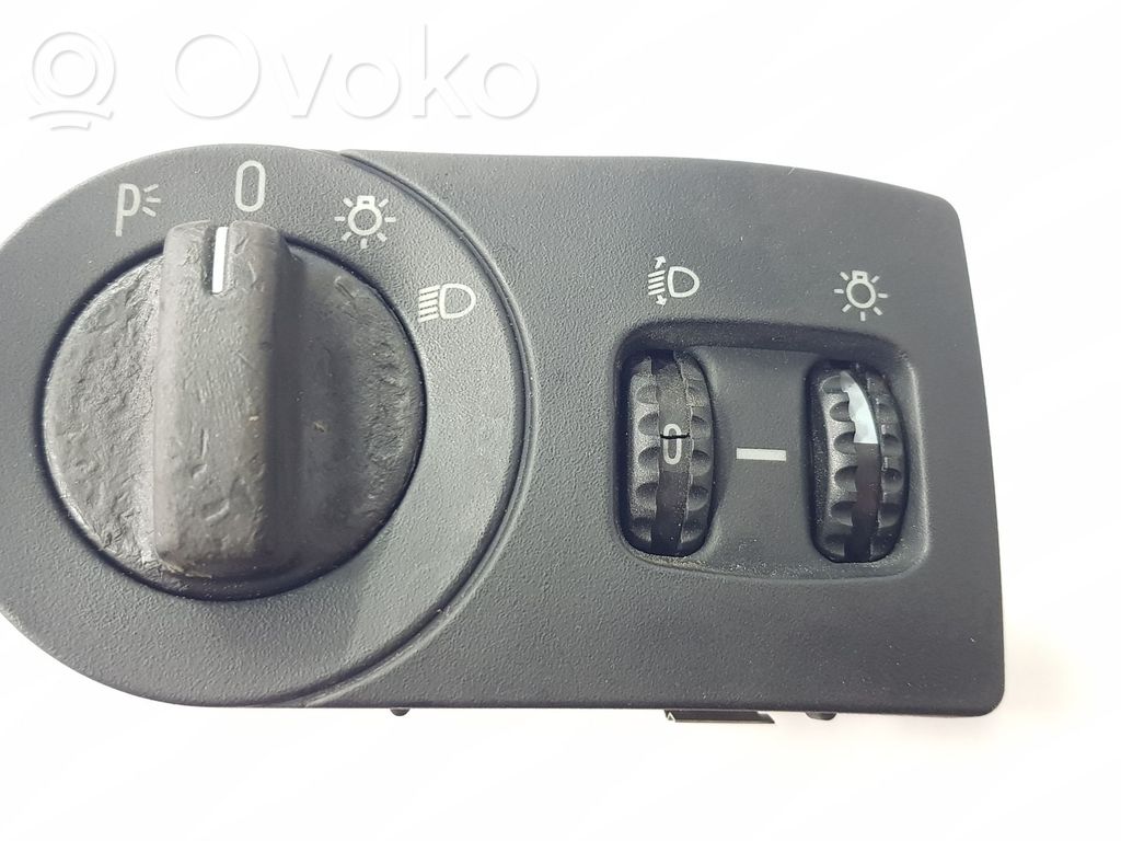 Alfa Romeo 166 Light switch 