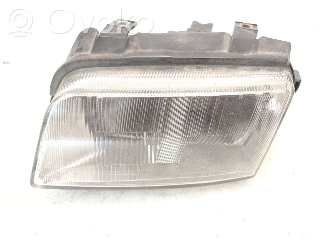 Audi A4 S4 B5 8D Headlight/headlamp 
