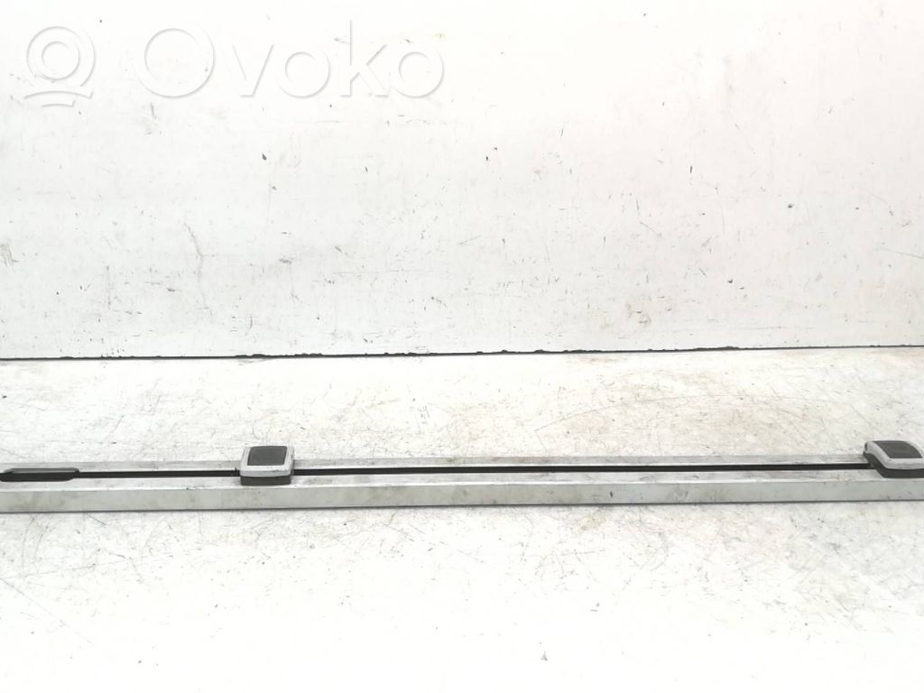 Toyota Avensis T270 Inne elementy wykończenia bagażnika 