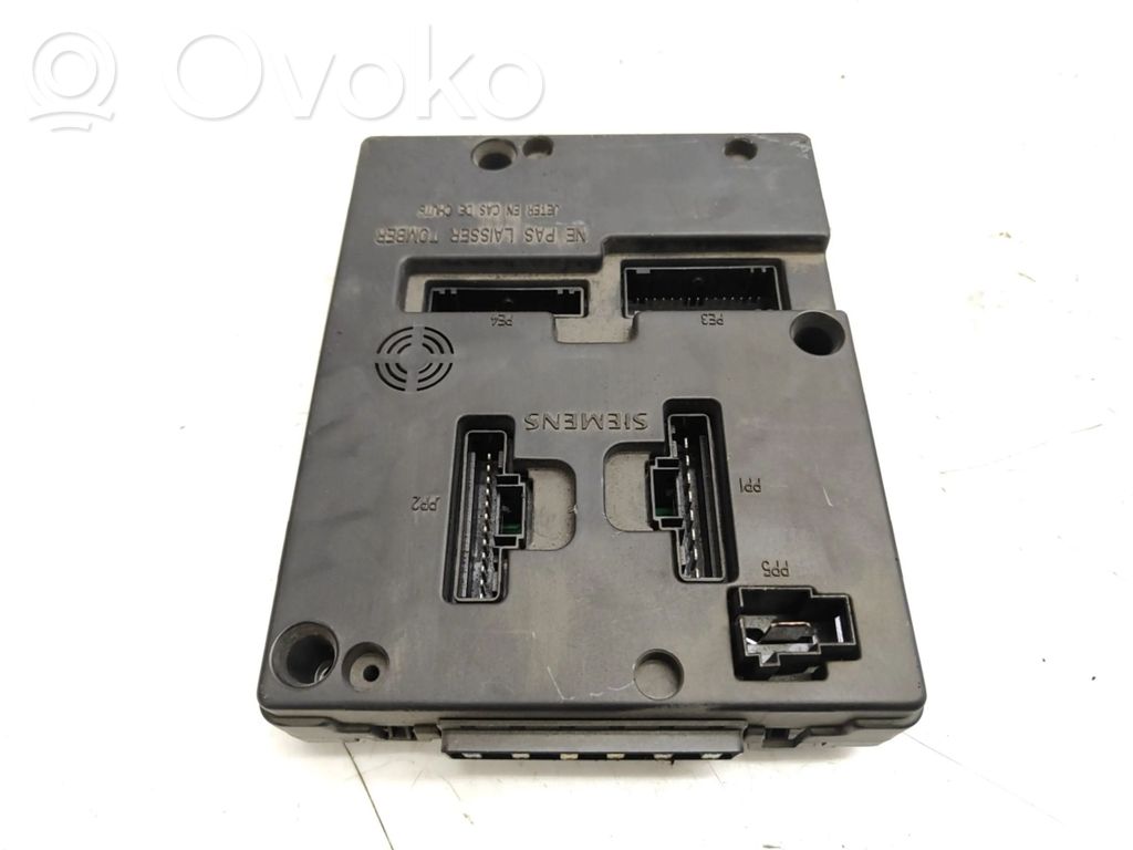 Renault Scenic I Fuse module 