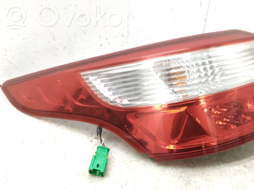 Renault Latitude (L70) Luz trasera/de freno 