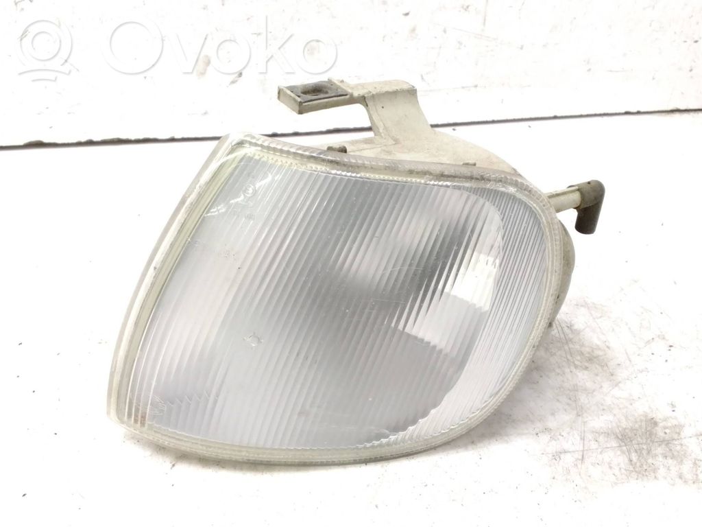 Volkswagen Polo III 6N 6N2 6NF Priekinis posūkio žibintas 
