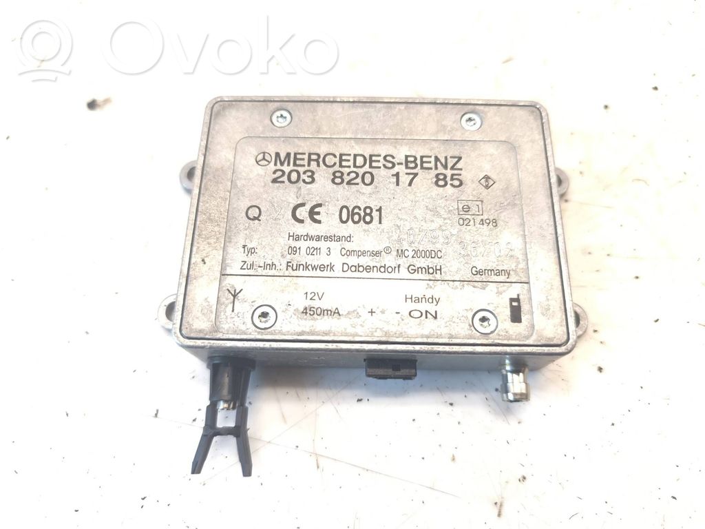 Mercedes-Benz CLK A209 C209 Amplificatore antenna 