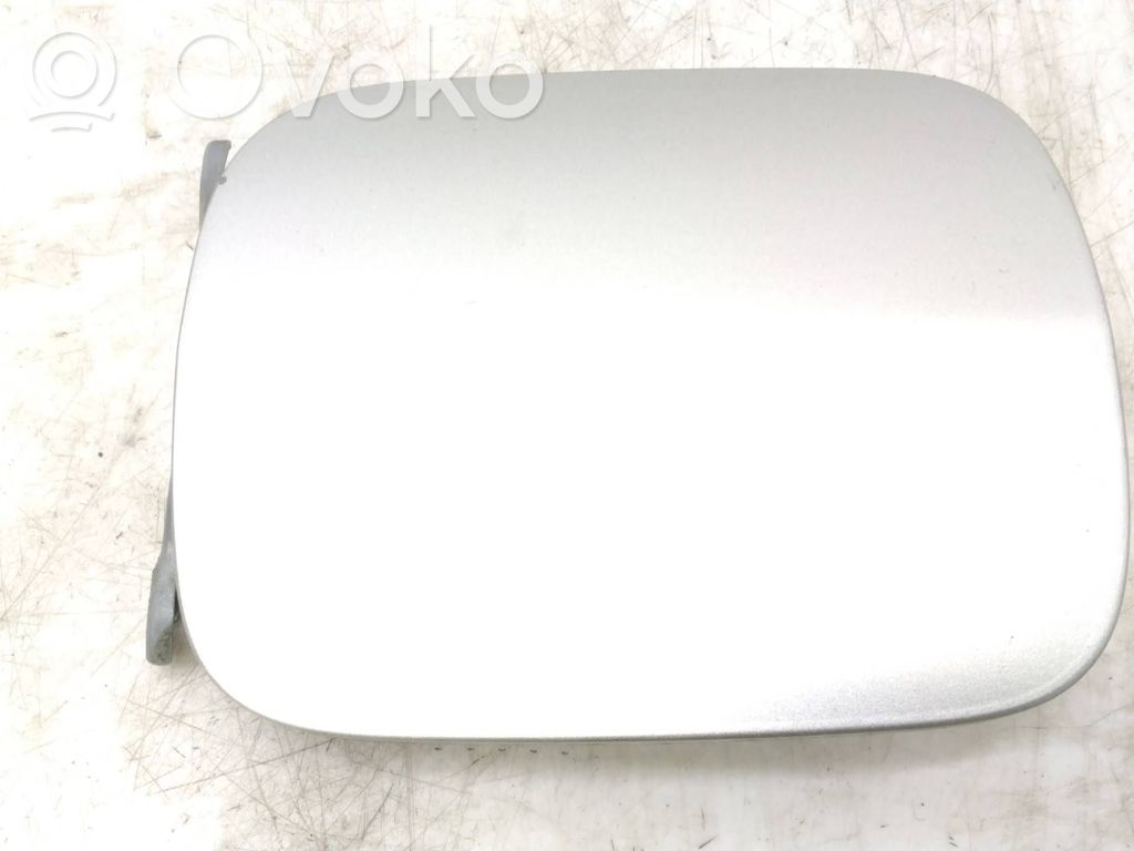 Toyota Avensis T250 Sportello del serbatoio del carburante 
