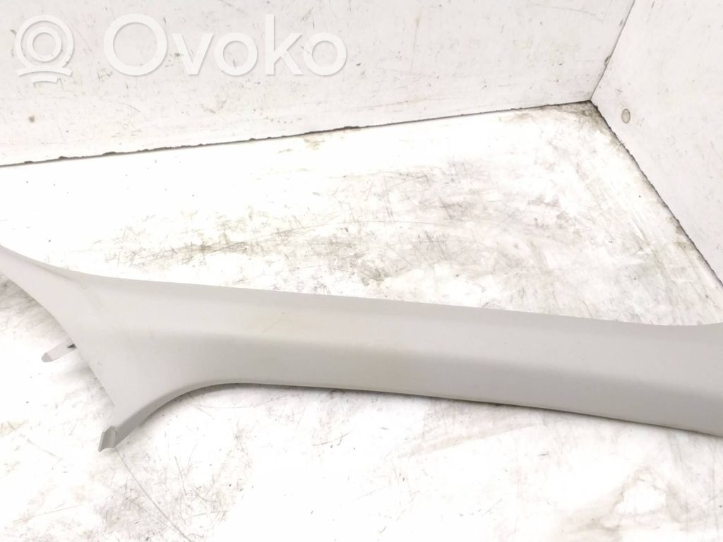 Renault Megane IV Osłona słupka szyby przedniej / A 