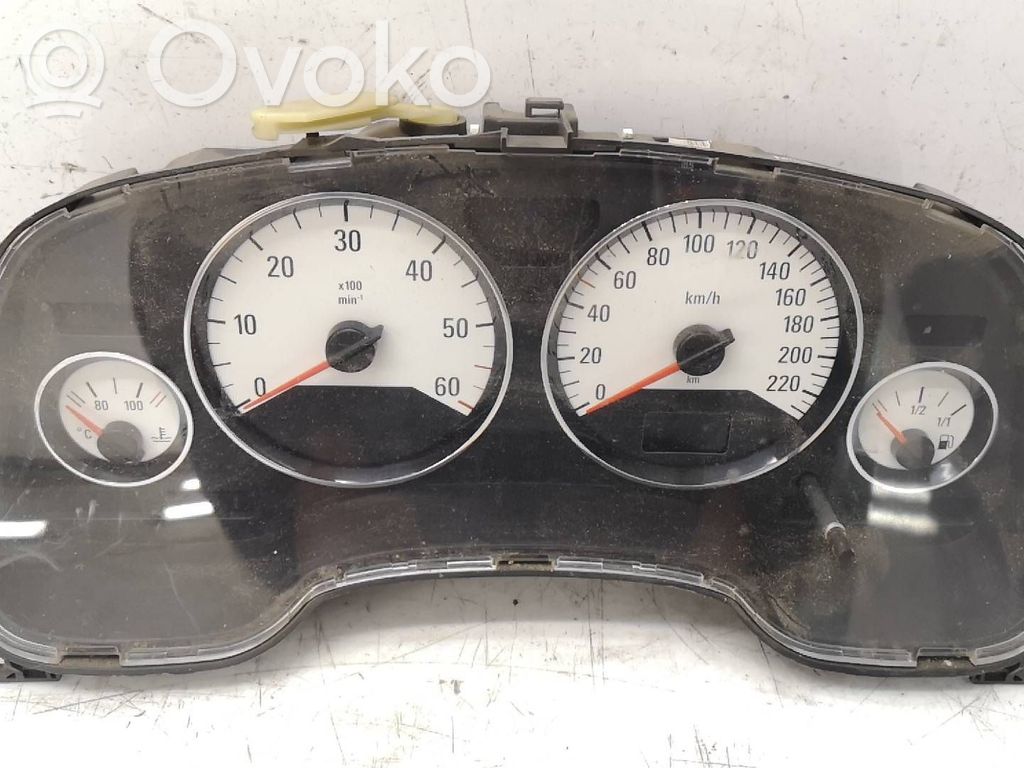 Opel Astra G Nopeusmittari (mittaristo)