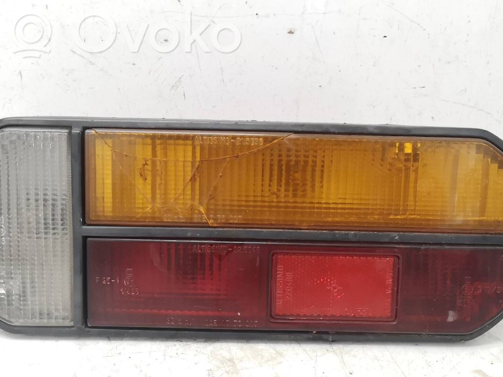 Lancia Beta Lampă spate în caroserie 