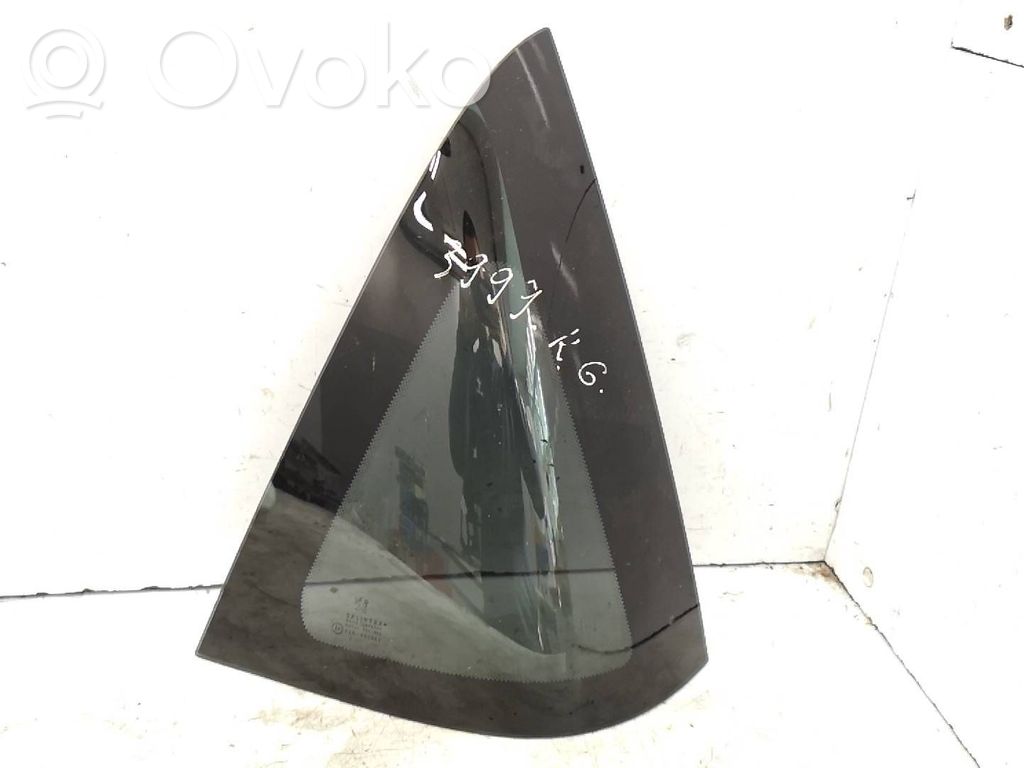 Peugeot 1007 Geam lateral spate 