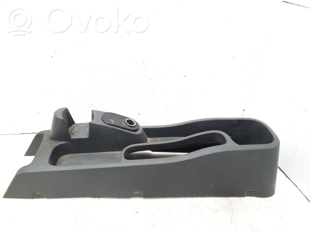 Citroen Nemo Centrālā konsole 