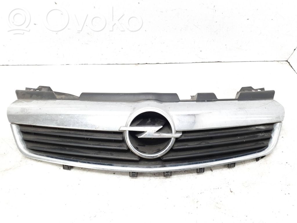 Opel Zafira B Front grill 