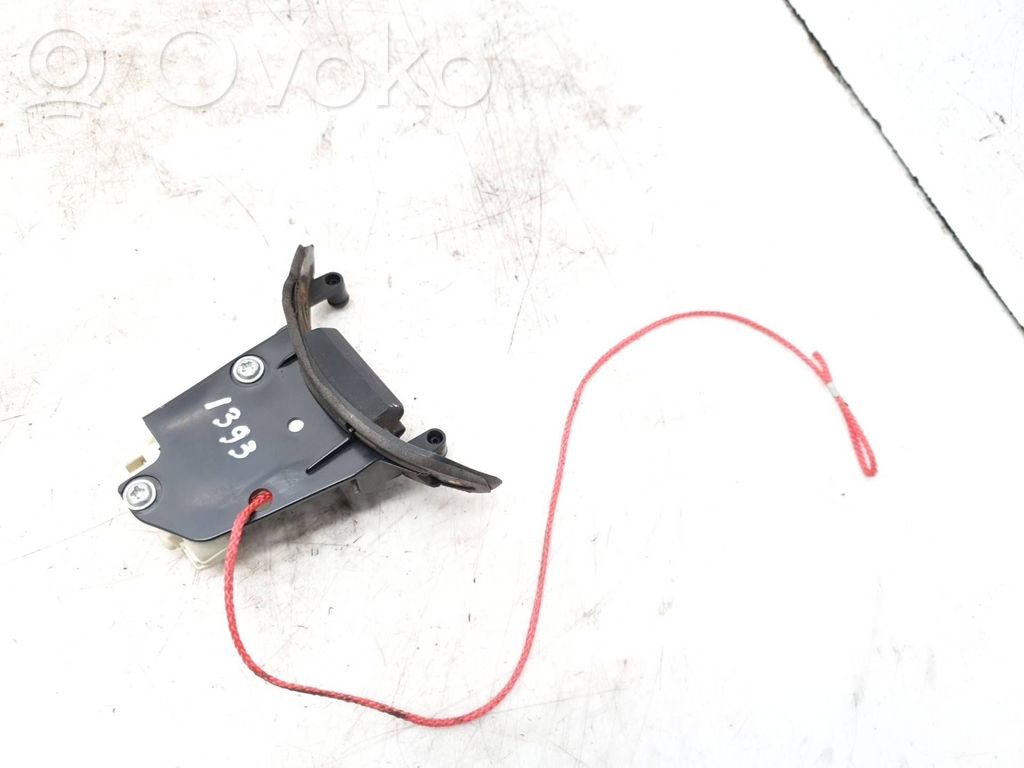 Alfa Romeo 159 Motorino del tappo del serbatoio del carburante