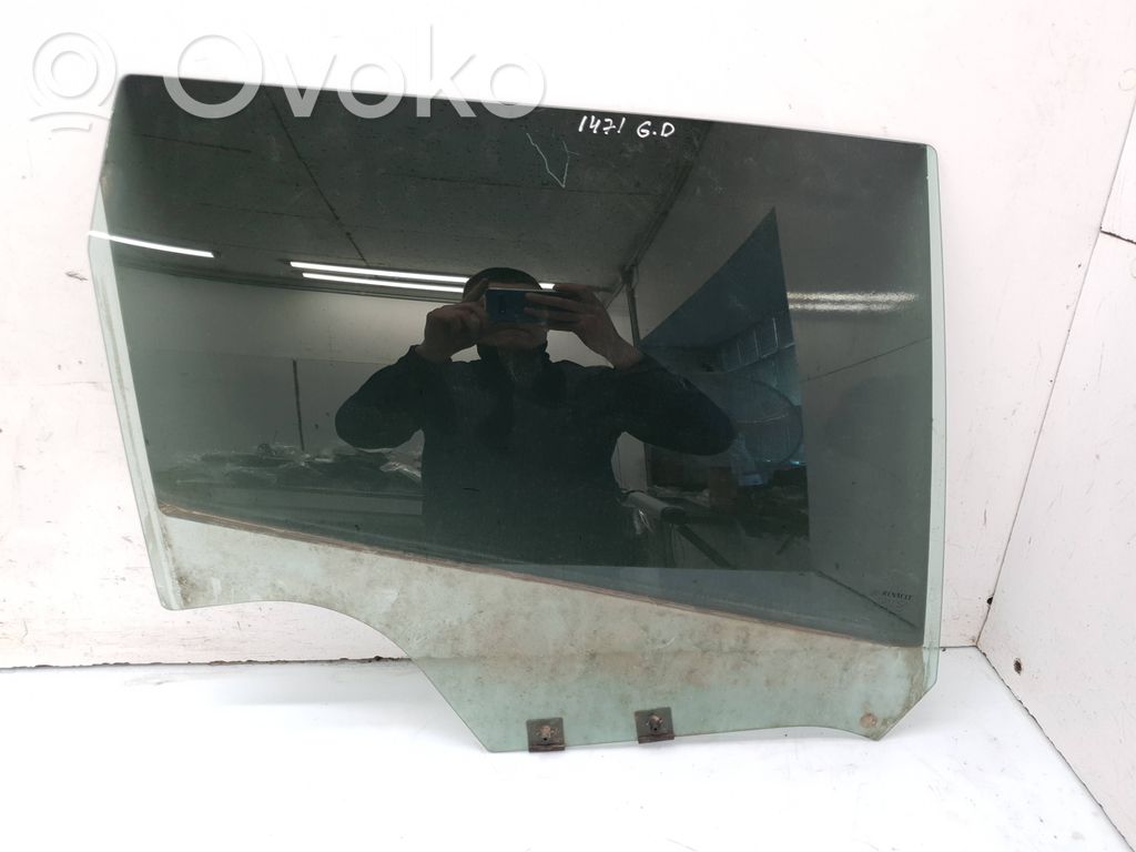 Renault Clio IV Vetro del finestrino della portiera posteriore 