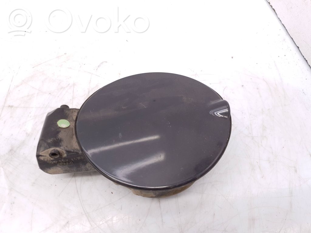 Volkswagen Fox Klapka wlewu paliwa 