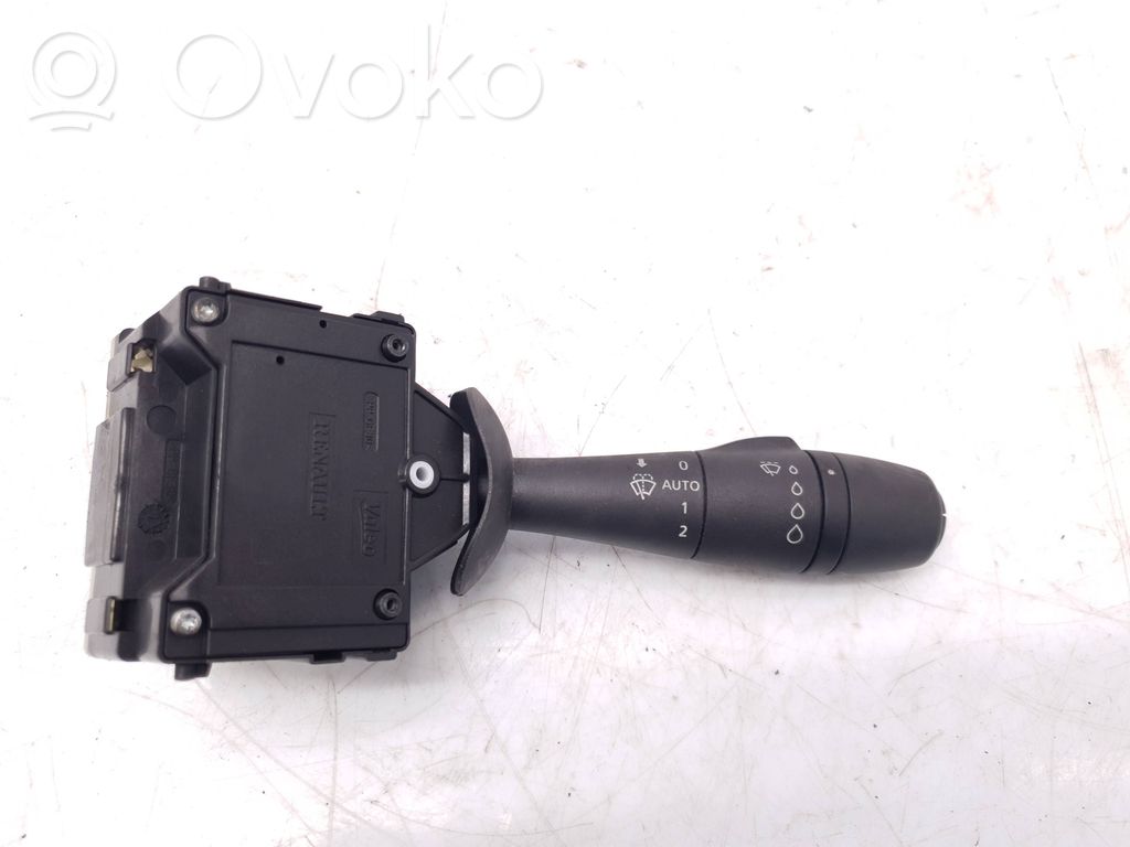 Renault Trafic III (X82) Wiper control stalk 