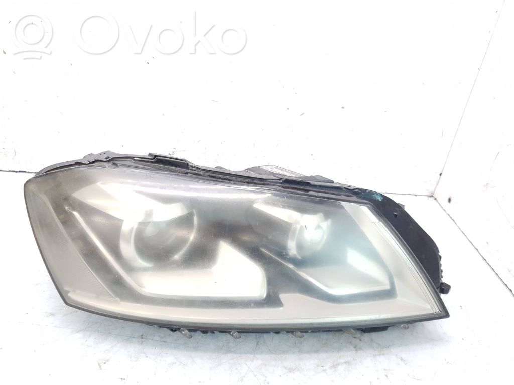 Volkswagen PASSAT B7 Lampa przednia 