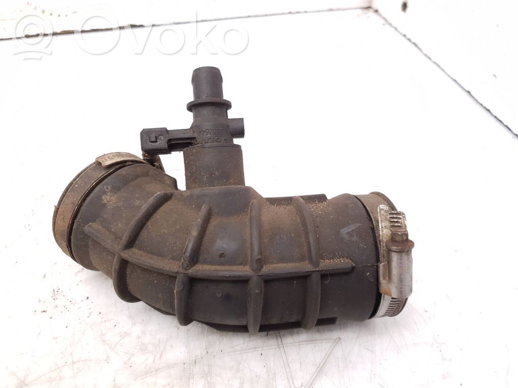 Volvo S60 Furtun/conductă intercooler 