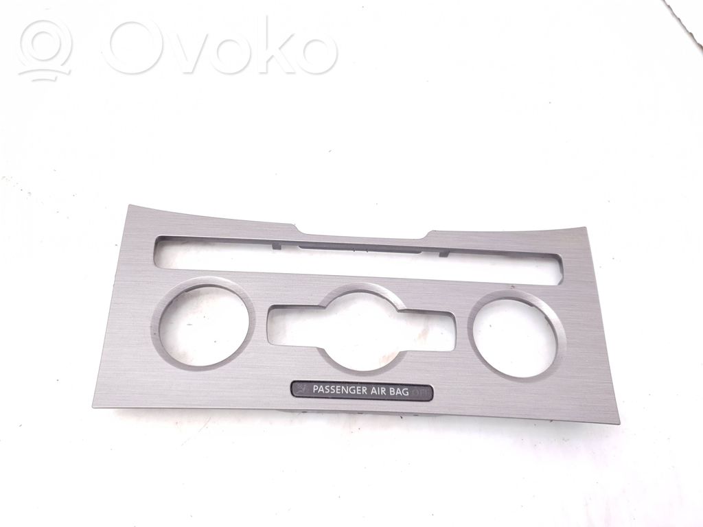 Volkswagen PASSAT B7 Console centrale, commande chauffage/clim 