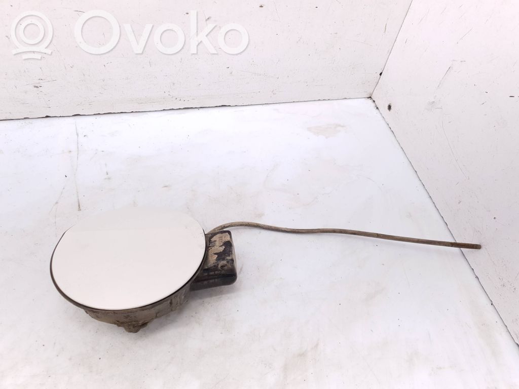 Volkswagen PASSAT B7 Sportello del serbatoio del carburante 
