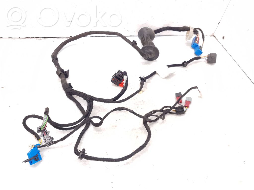 Cableado de puerta delantera   51818031
