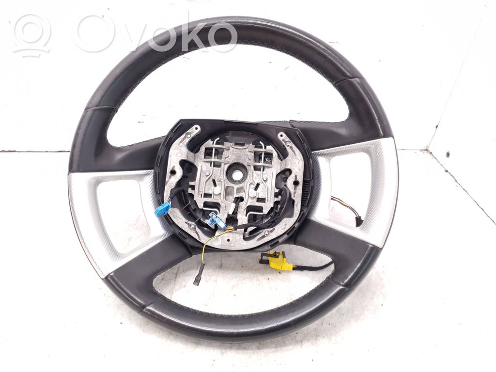 Volante   608004900,609435700