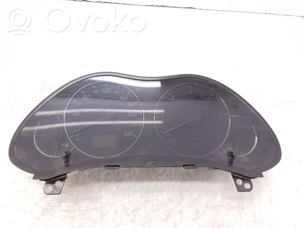 Toyota Avensis T250 Tachimetro (quadro strumenti)