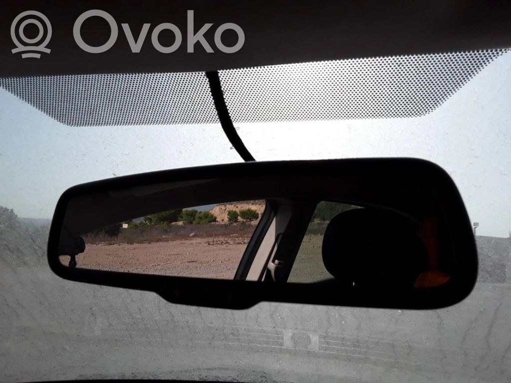 Espejo retrovisor (interior)