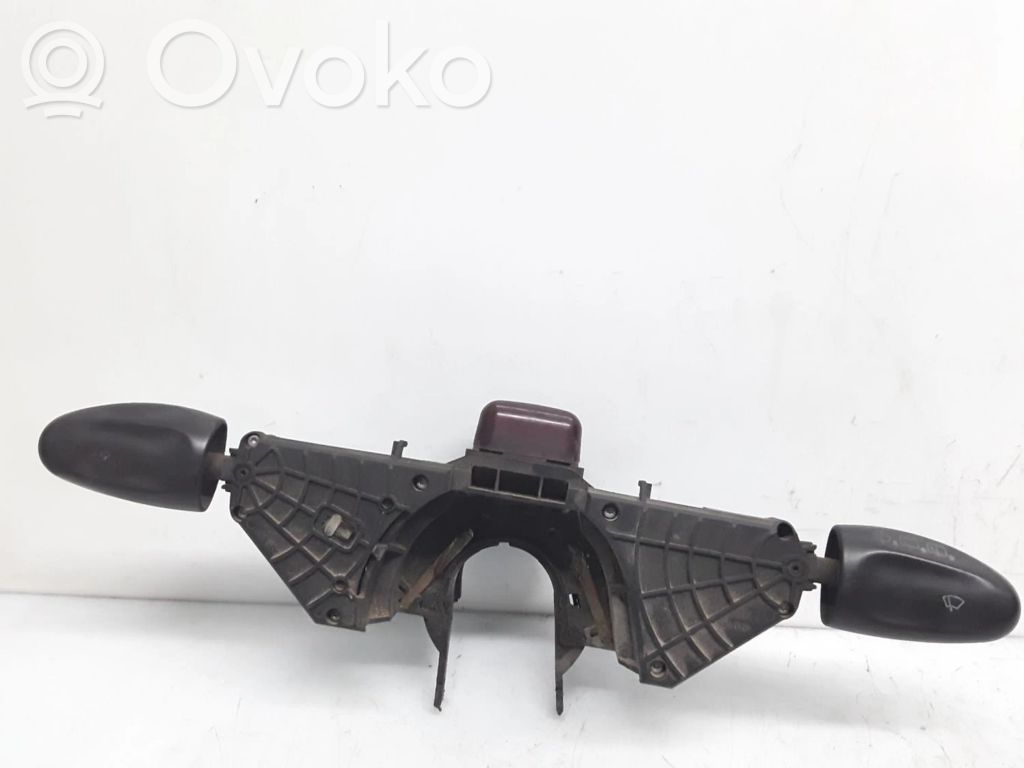 Interruptor de control multifunción   95VW13335ABW