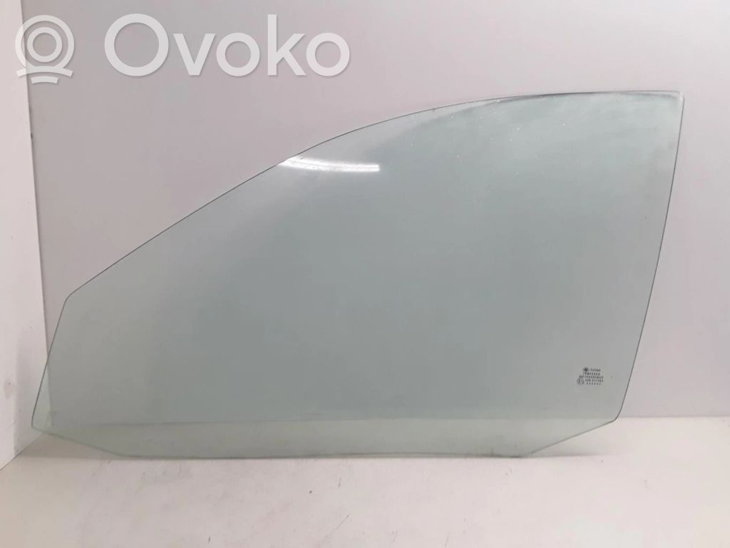 Volkswagen Bora Luna de la puerta delantera cuatro puertas 