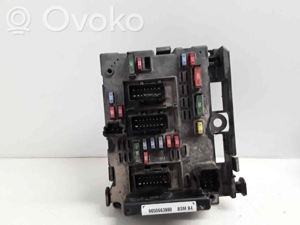 Módulo de fusible   9650663980