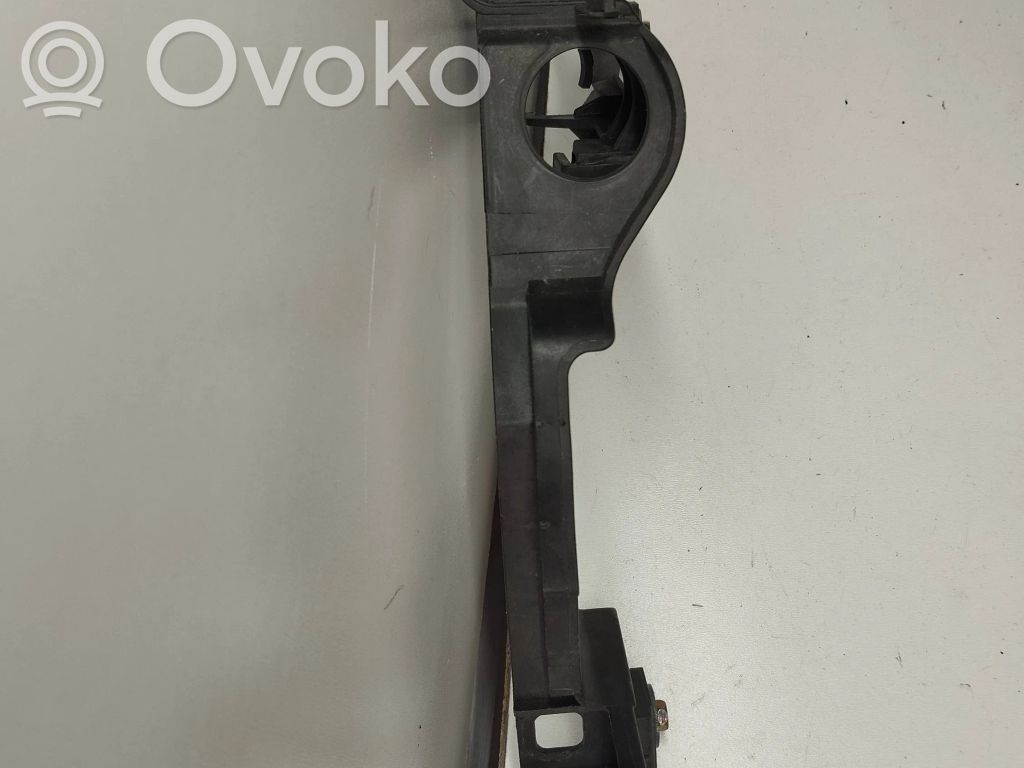 Headlight/headlamp mounting bracket   58201R