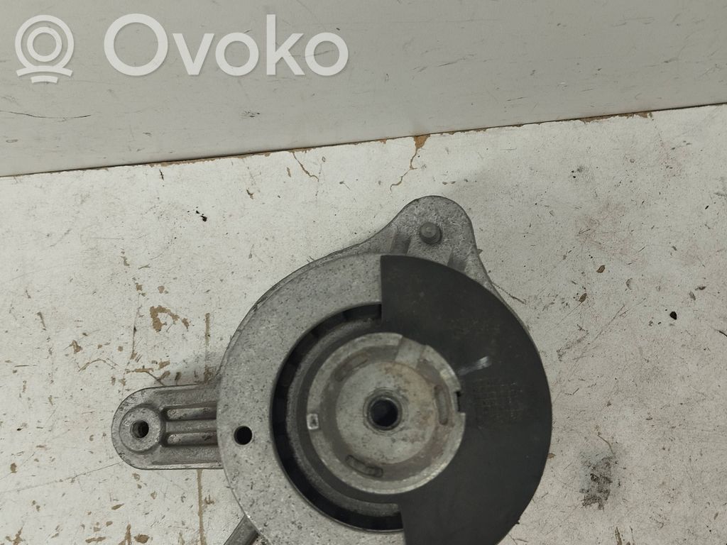 Mercedes-Benz C W205 Suport tampon motor 