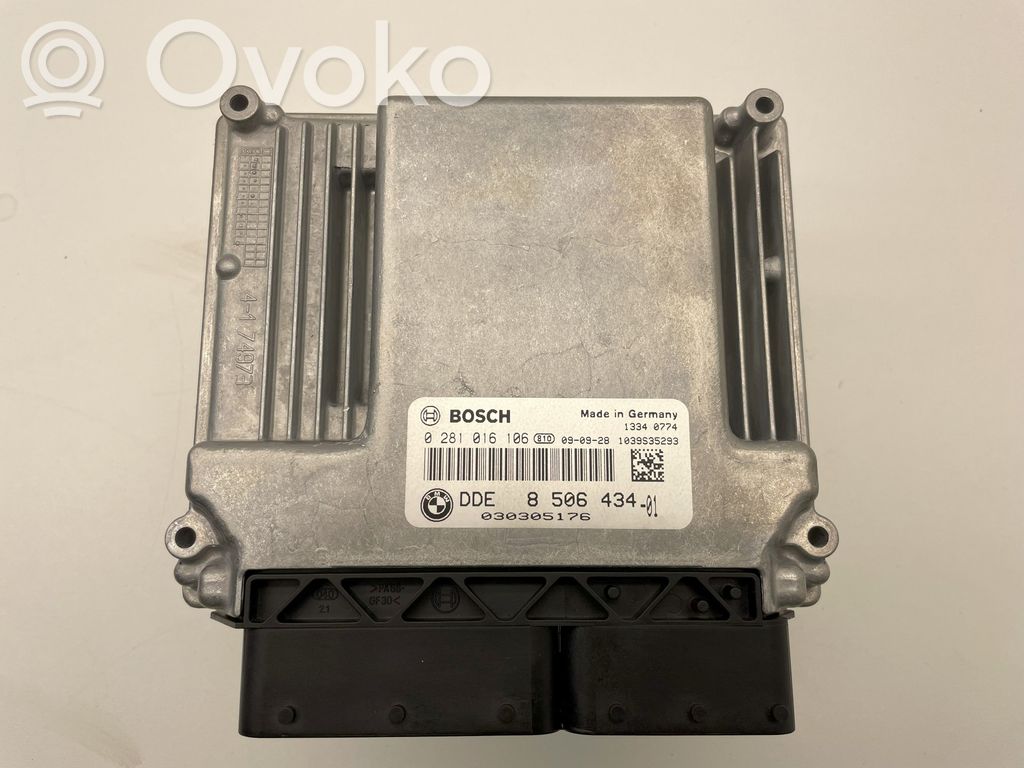 Variklio valdymo blokas   8506434,850643401