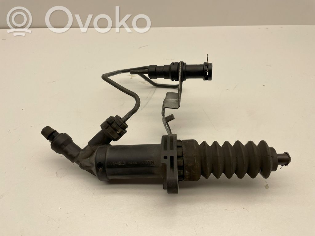 BMW 3 E90 E91 Clutch master cylinder 