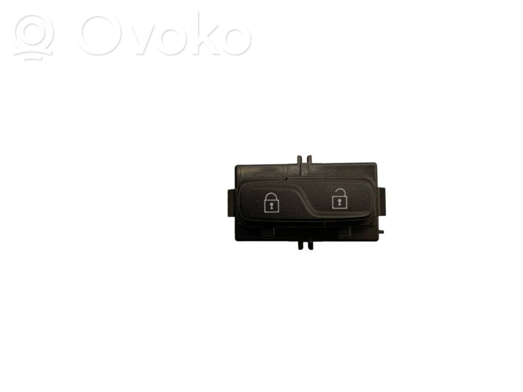 Volvo XC60 Central locking switch button 