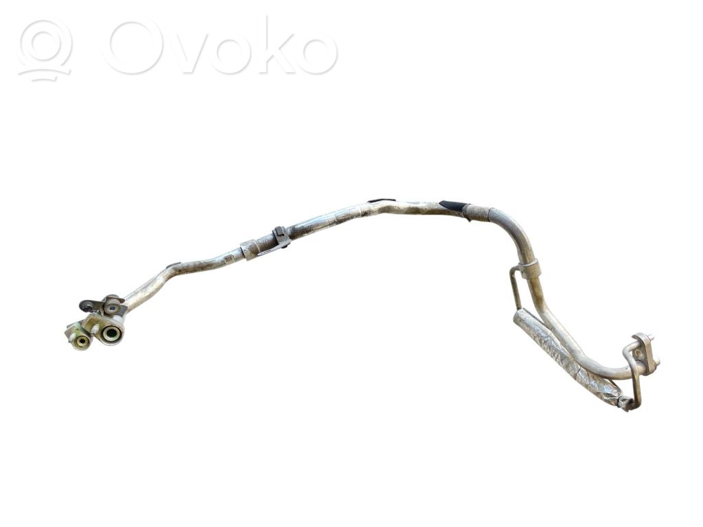 Ford Mondeo MK V Ilmastointilaitteen putki (A/C) 