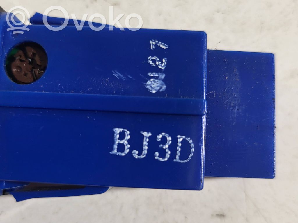 Mazda 323 F Headlight level height control switch 