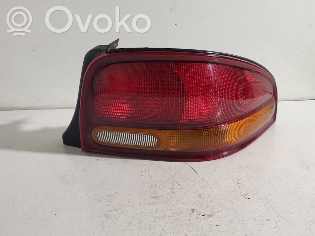 Chrysler Stratus Lampa tylna 