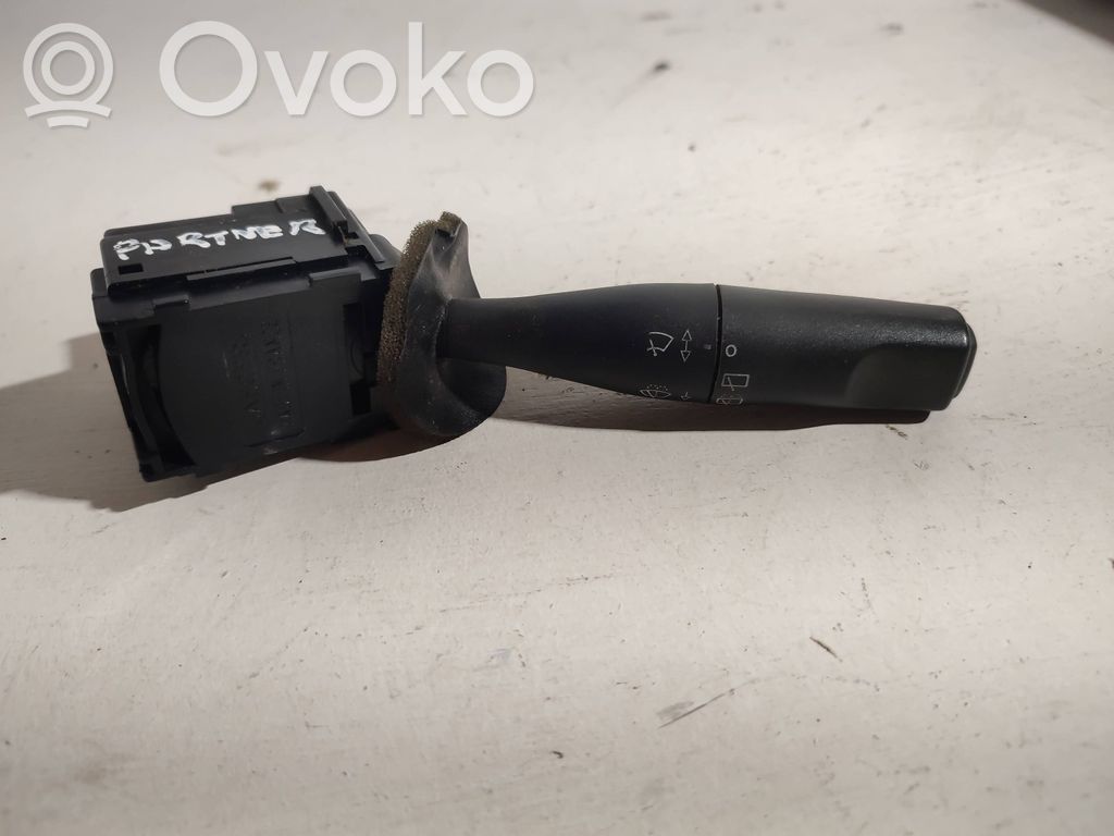 Peugeot Partner Wiper control stalk 