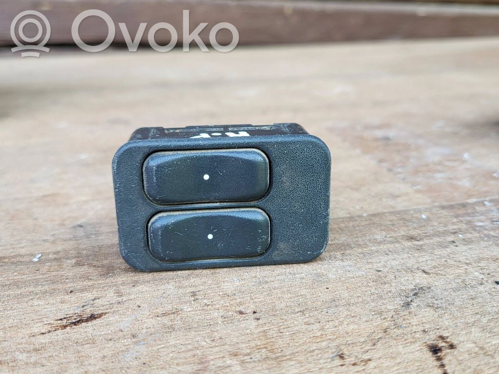 Electric window control switch   24409205,13363202,2002061100