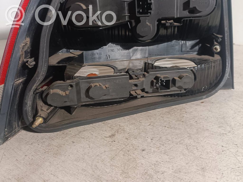 Volvo S60 Galinis žibintas kėbule 