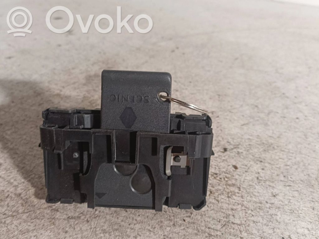 Renault Megane II Ignition key card reader 