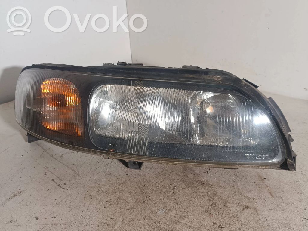 Volvo V70 Headlight/headlamp 