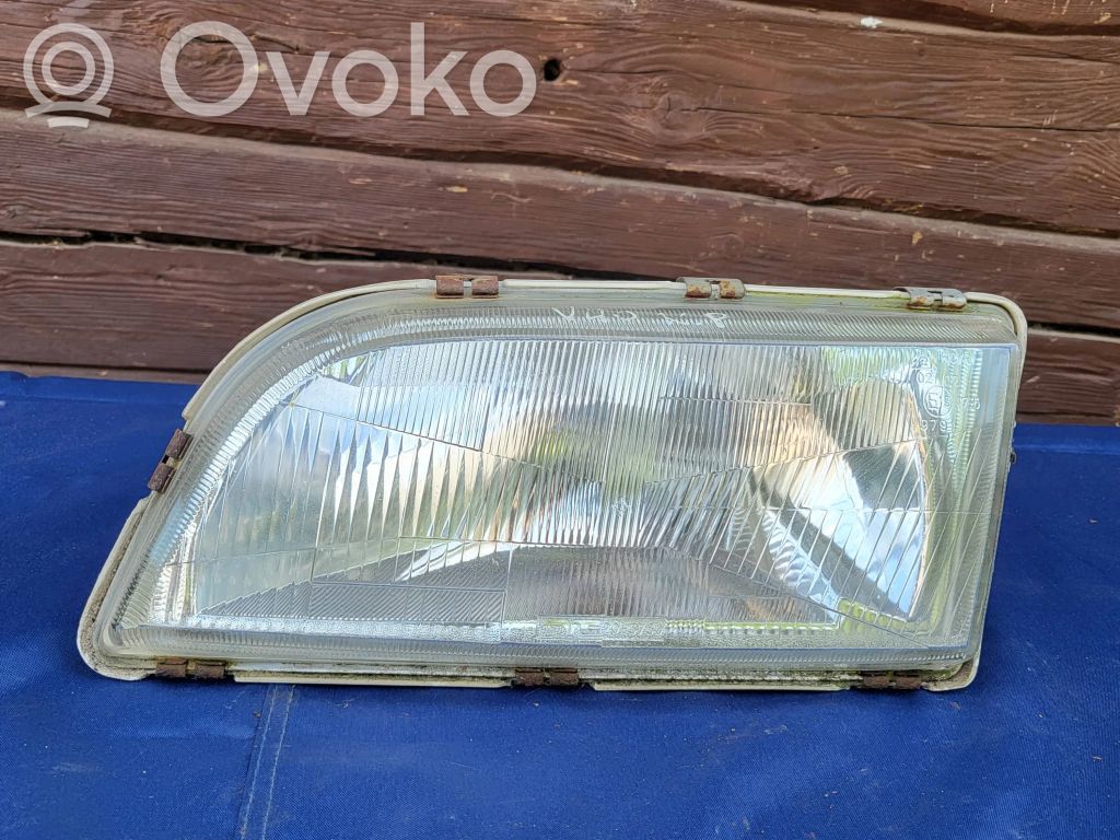 Volvo S40, V40 Lampa przednia 